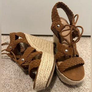 Mossimo Womens Heel, Size 7.5, Never Worn